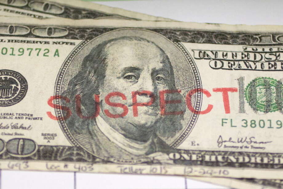 How to detect counterfeit money 8 ways to tell if a bill is fake How to detect counterfeit money 8 ways to tell if a bill is fake