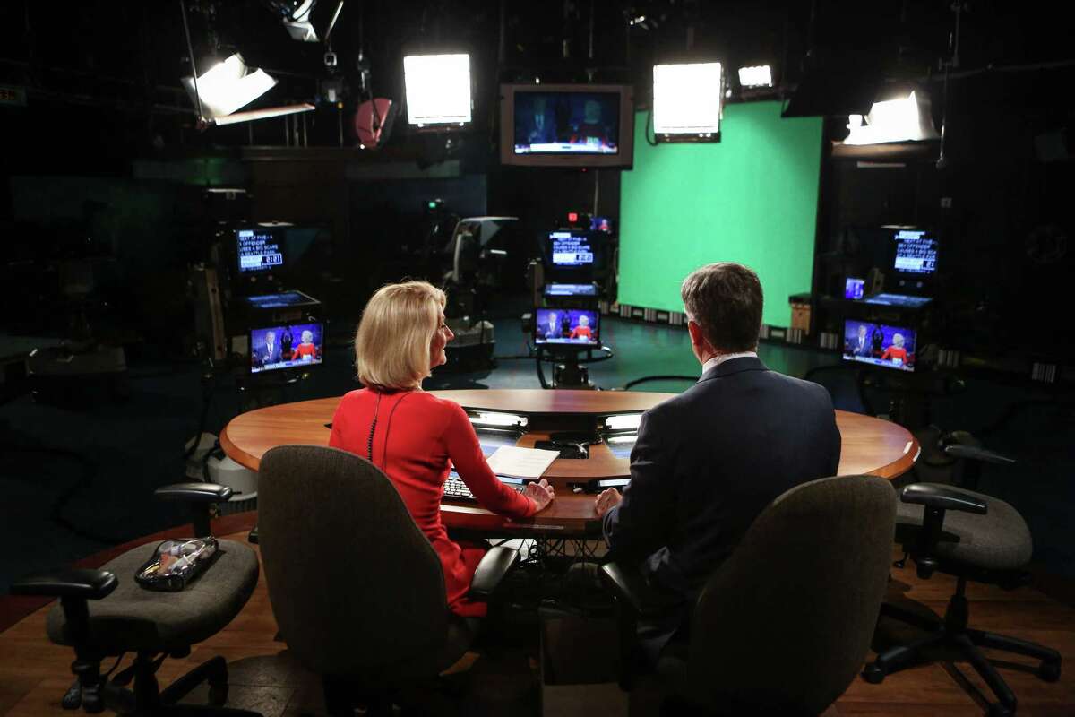 KING/5 News anchor Jean Enersen and anchor Dennis Bounds prepare to go on the air during Enersen's final night as regular anchor of the KING/5 evening news.