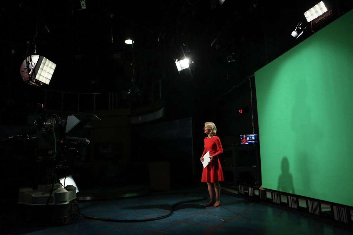 Jean Enersen leaves KING/5 anchor desk after 42 years