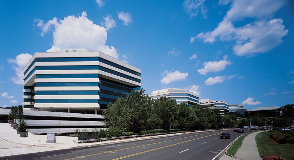 Pitney Bowes Joins Drive For Green Rental Office Space 4767