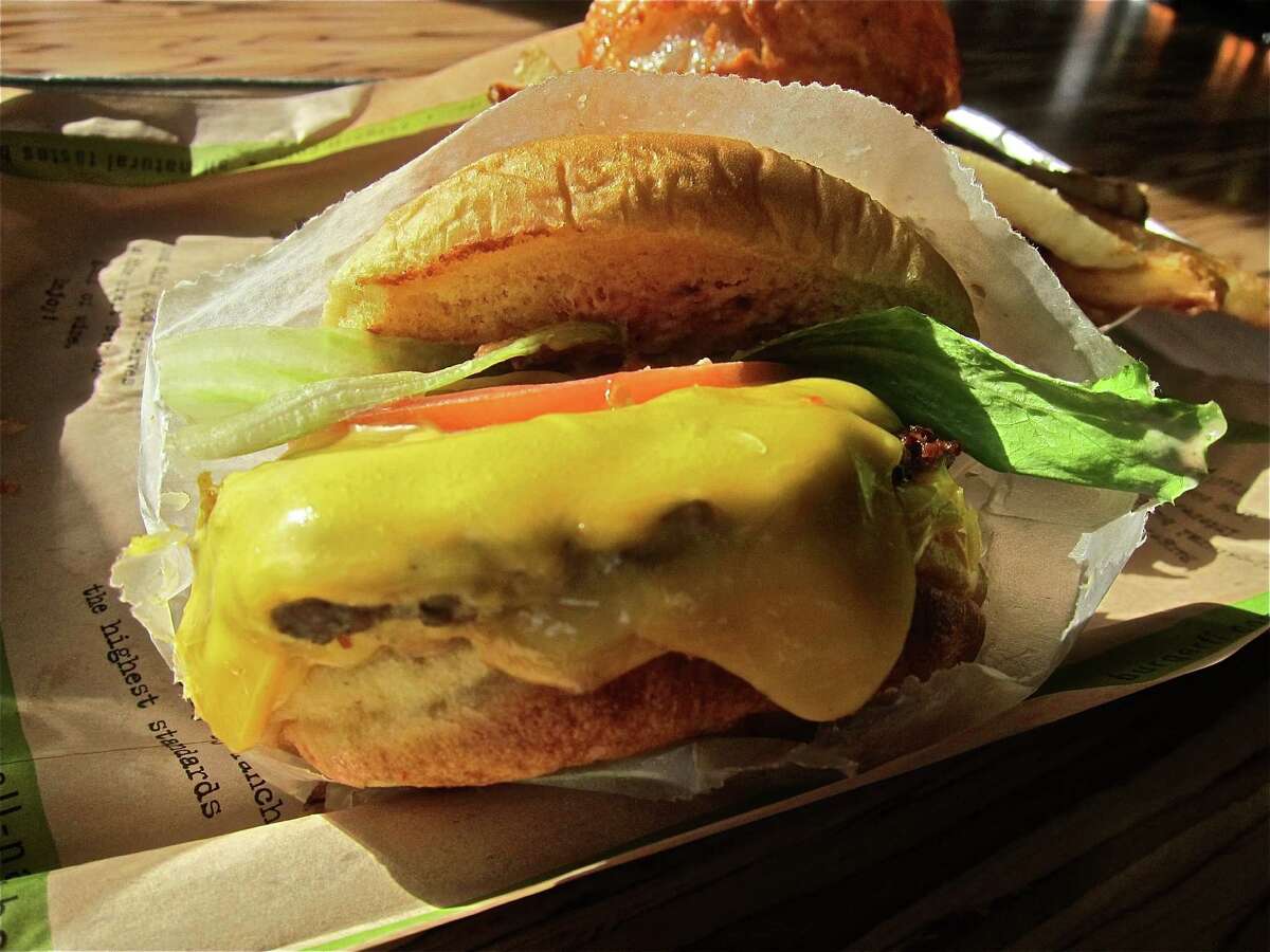 Burger Friday BurgerFi in Sugar Land underwhelms