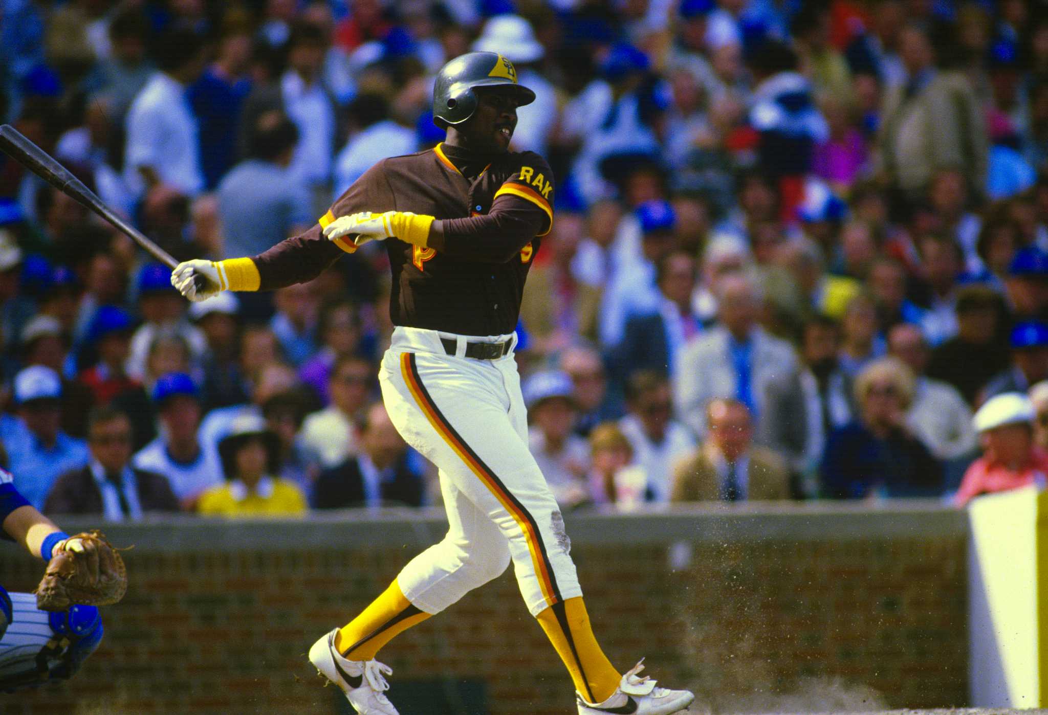 San Diego Padres' Tony Gwynn reacts while at-bat in the eighth inning  News Photo - Getty Images