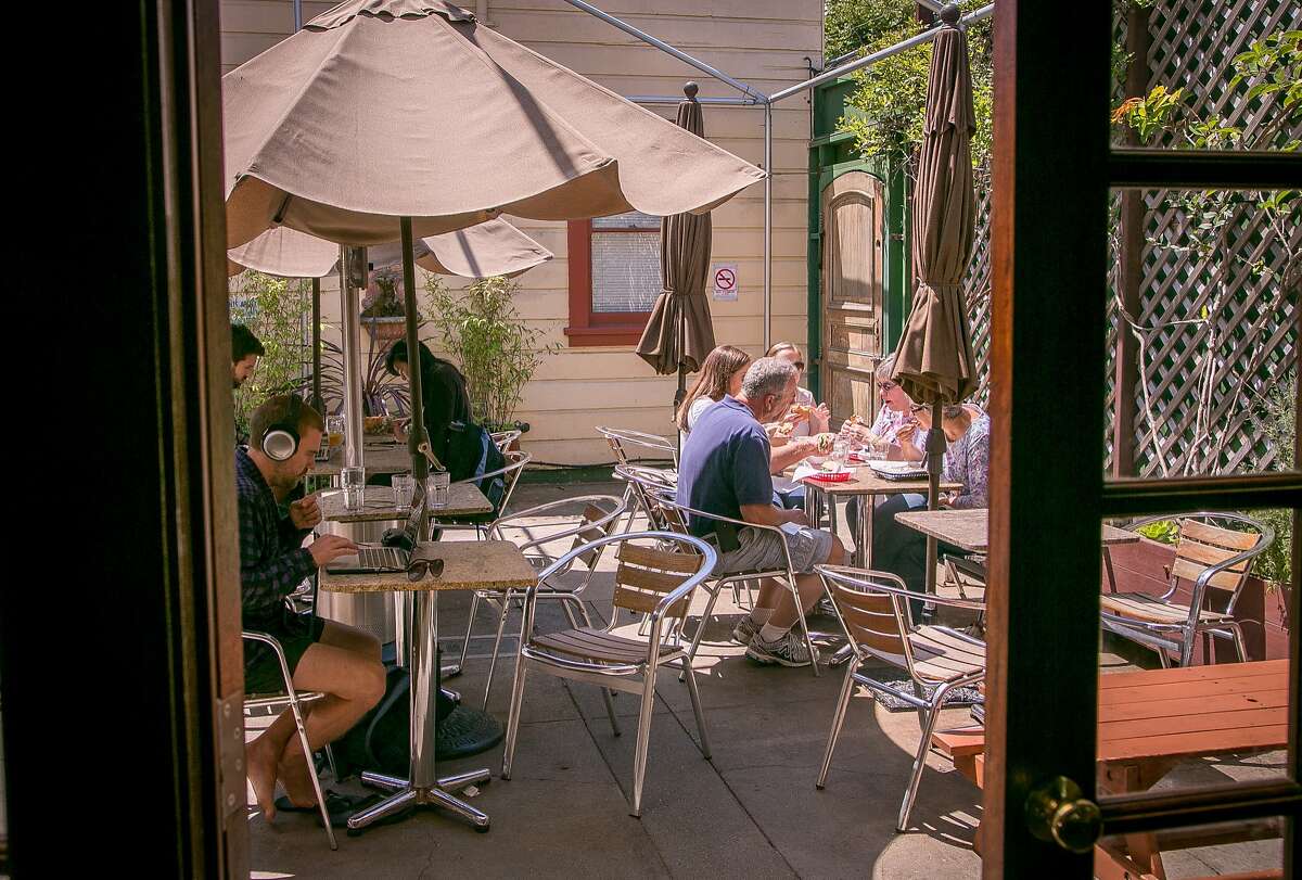 Atlas Cafe, S.F.: Great food with a comfy coffeehouse vibe