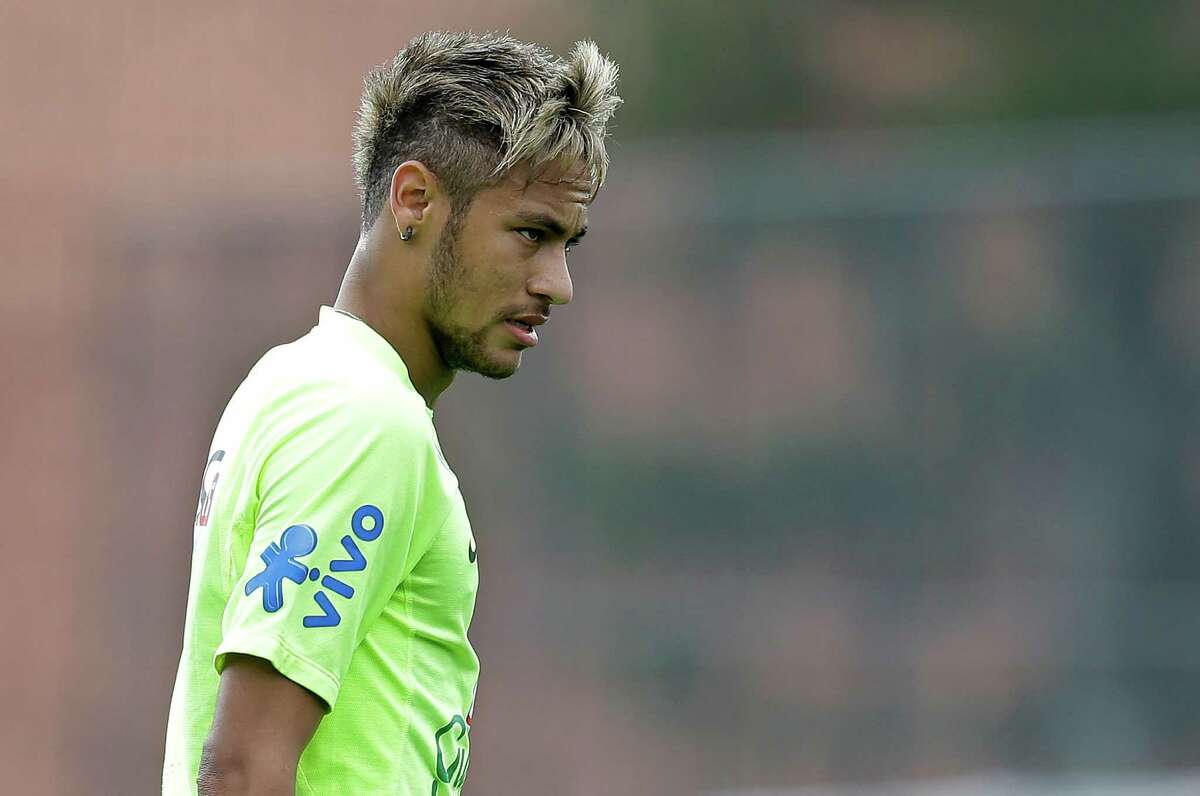 The World Cup's most distinctive hair Soccer Players Haircut 2013