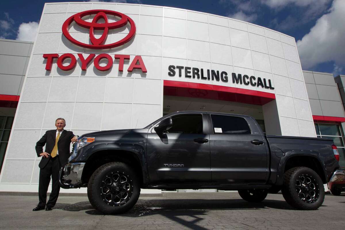 Good times are rolling for auto dealerships