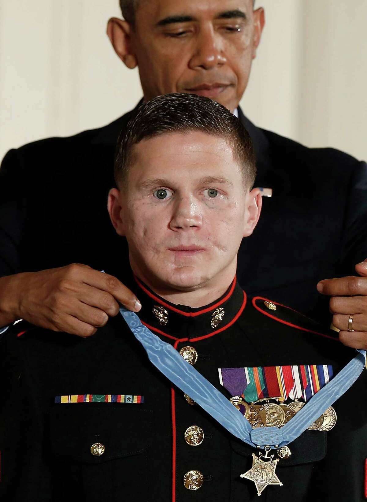 Marine Who Shielded Gi From Grenade Receives Medal Of Honor