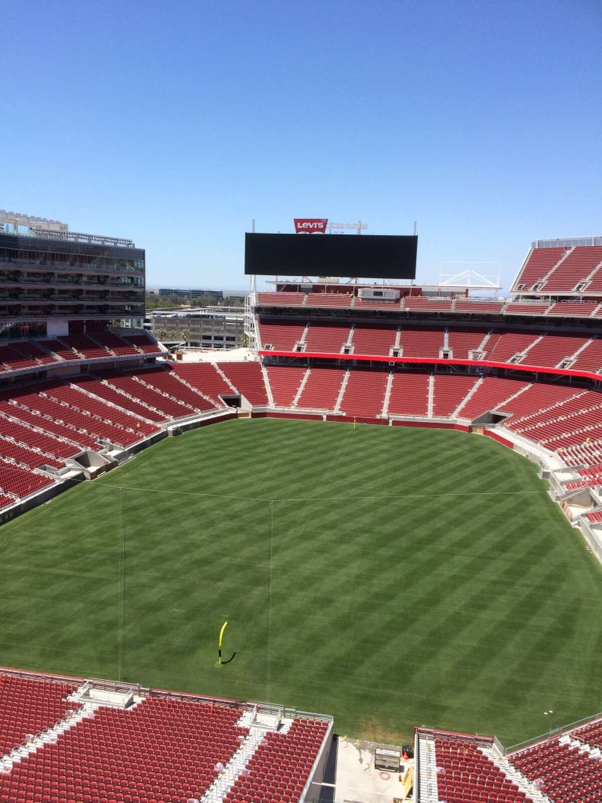 Levi's Stadium architect Fernando Vazquez dies