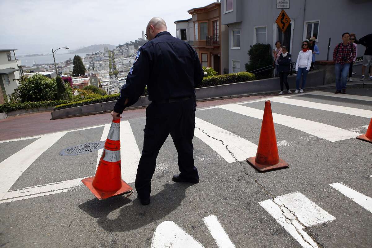 No cars on Lombard? No problem