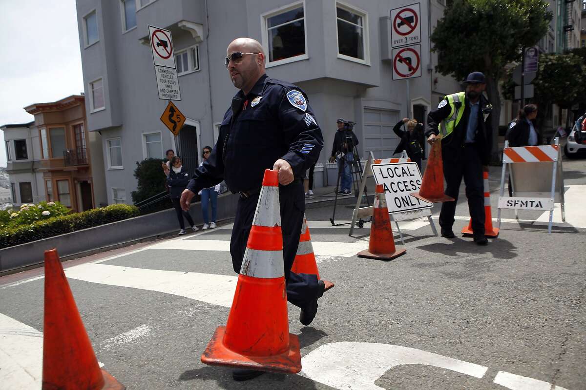 No cars on Lombard? No problem