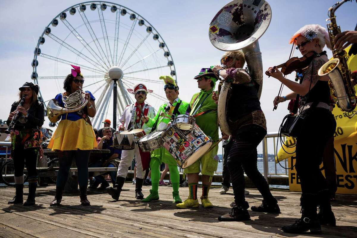 HONK! Fest West 2014