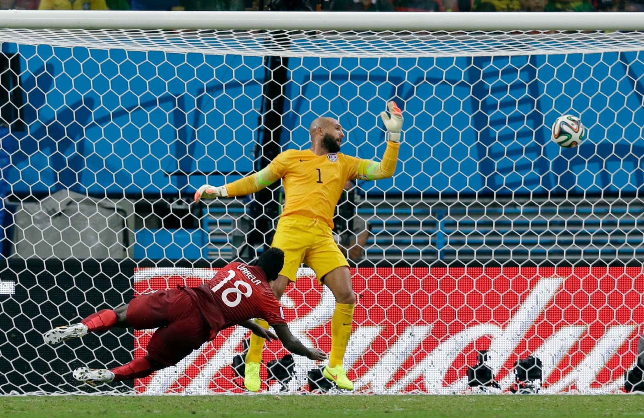 Clint Dempsey Goal 80', USA v Portugal