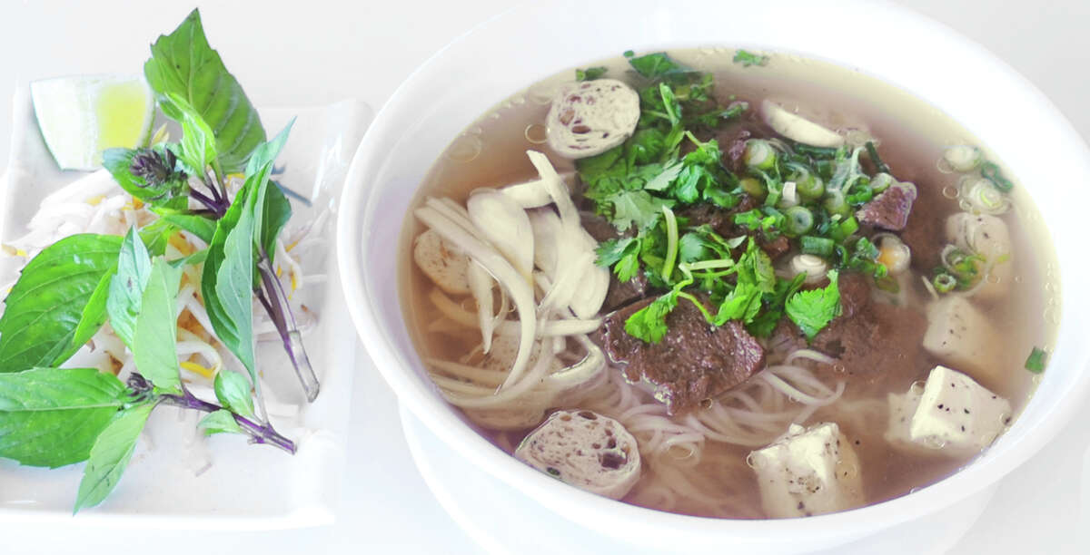 Recipe Fabulous Pho Aulacese (Vietnamese) Traditional Soup