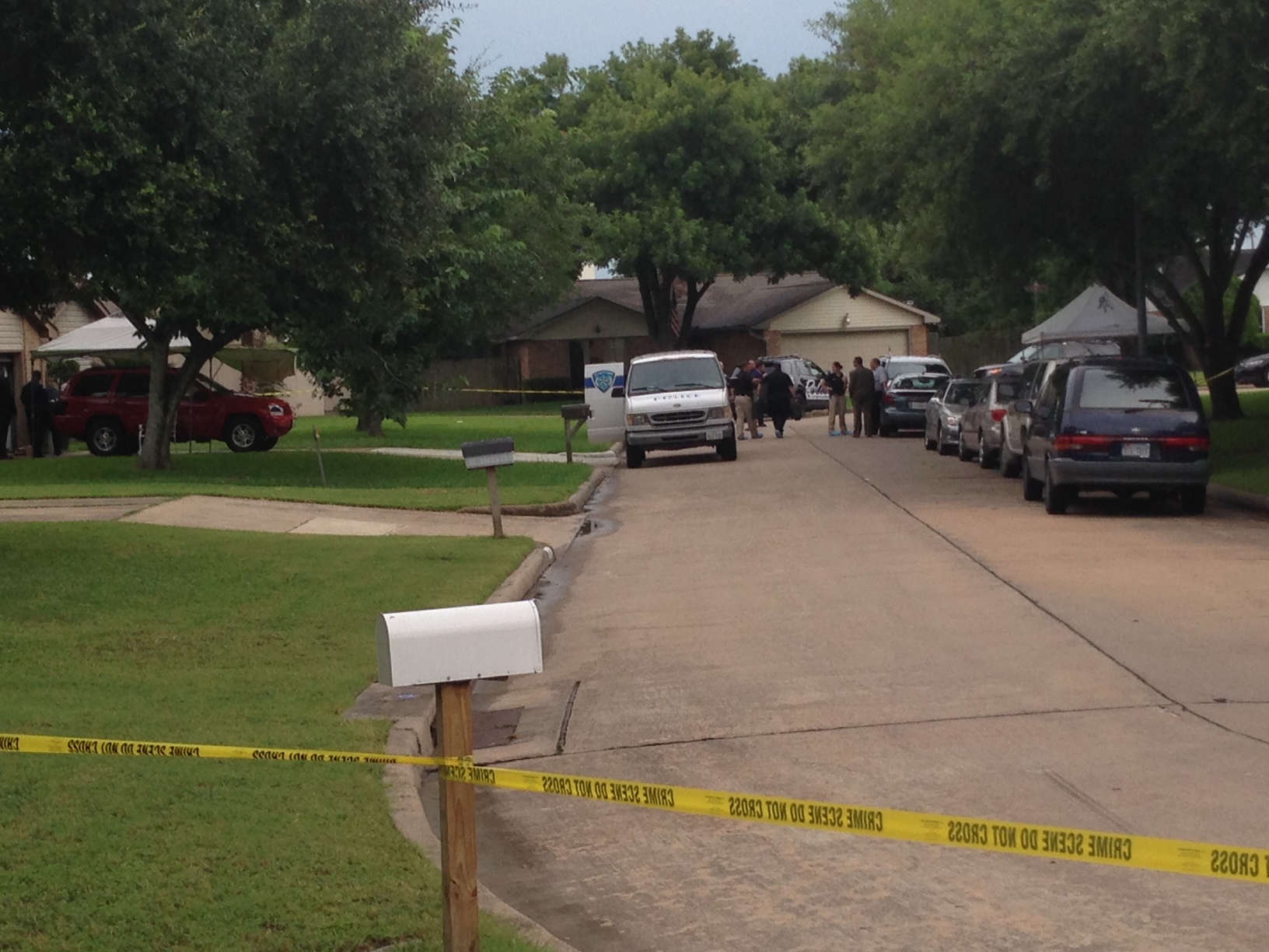 3 siblings found dead in Stafford home