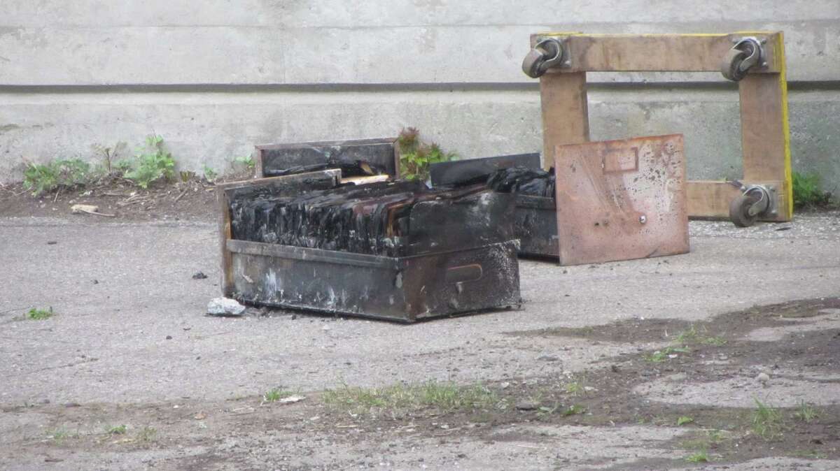 Fire damages Albany warehouse