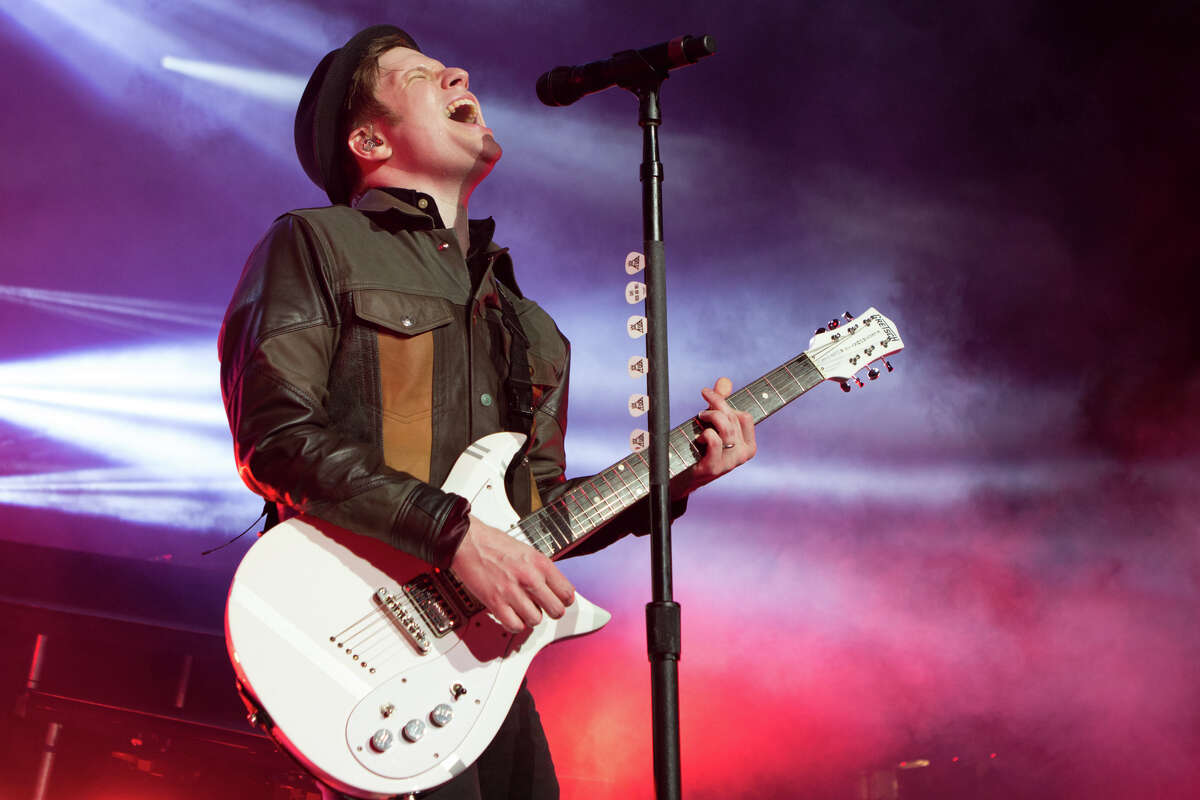 Fall Out Boy and Jimmy Eat World Announce 2024 Tour