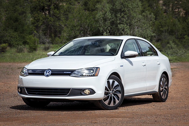 Mileage Meister: 2014 Volkswagen Jetta Hybrid SEL