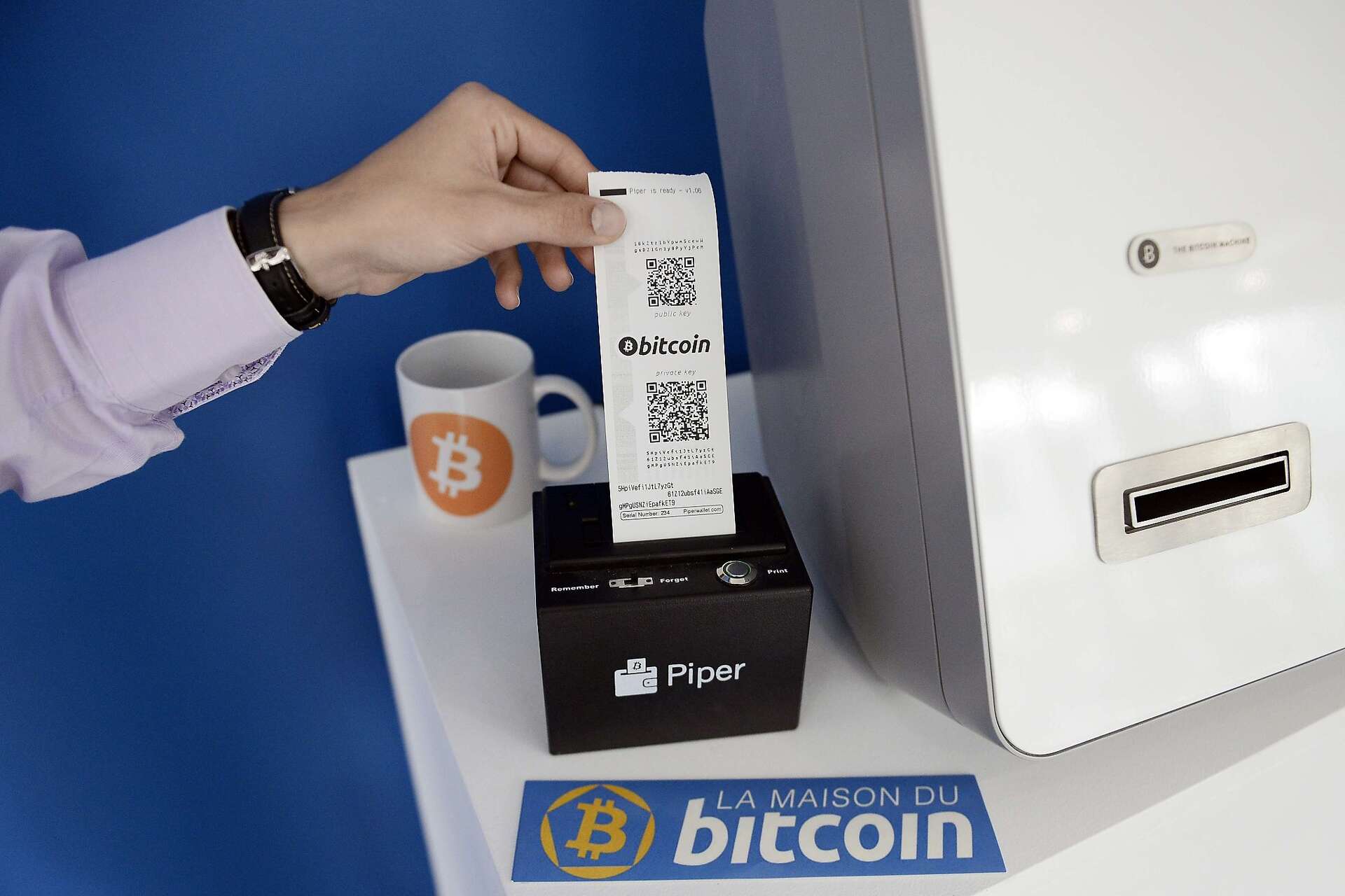 In federal bitcoin auction, an art performance