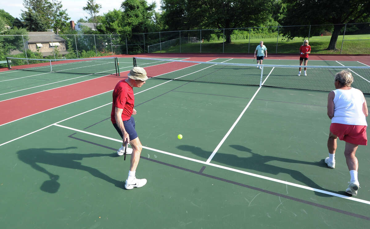 New courts open, time to 'Play pickleball!'