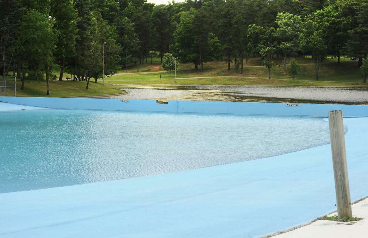 Pools opening for the summer of '14