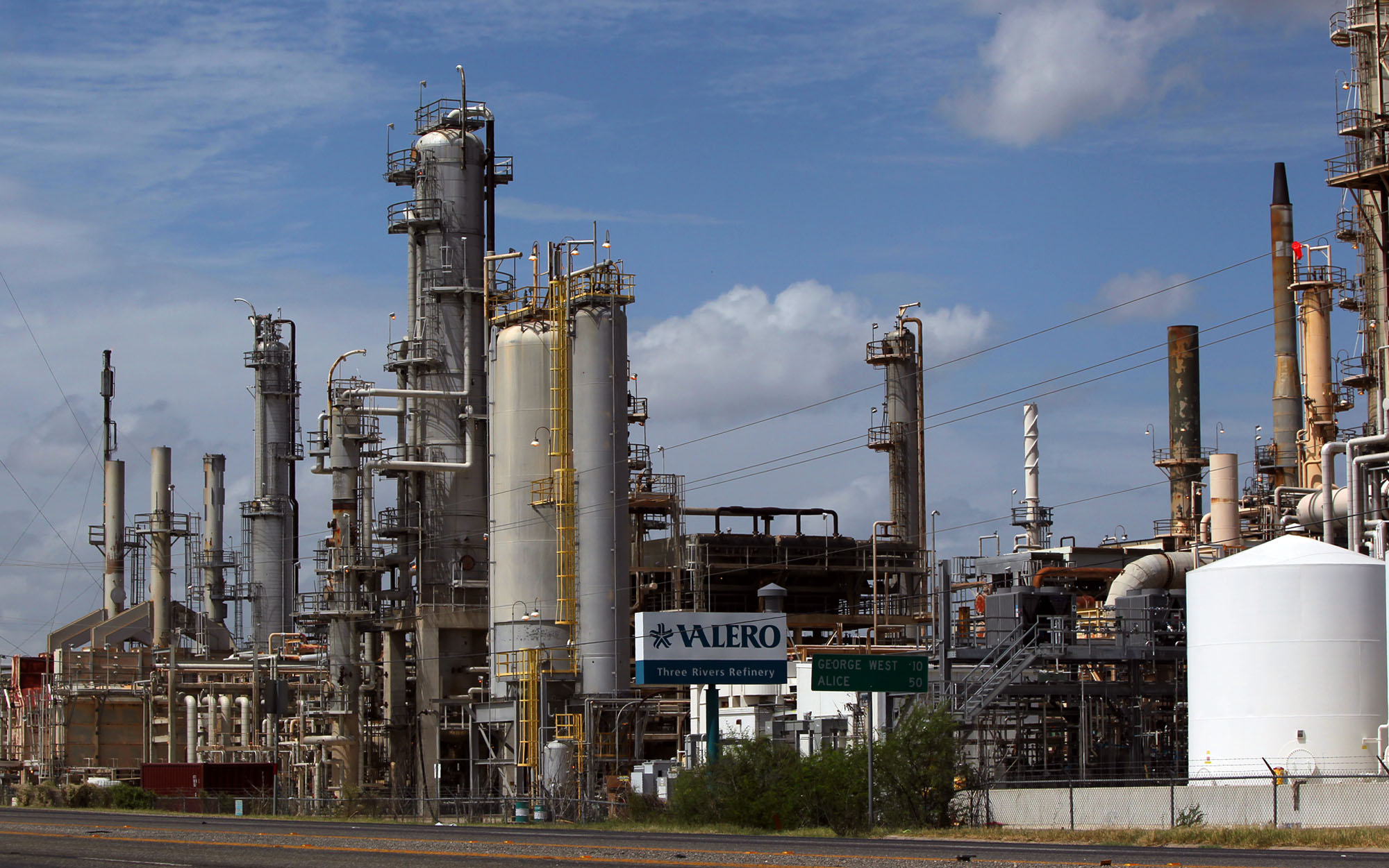 Corpus Christi refining complex almost back to preHarvey operations