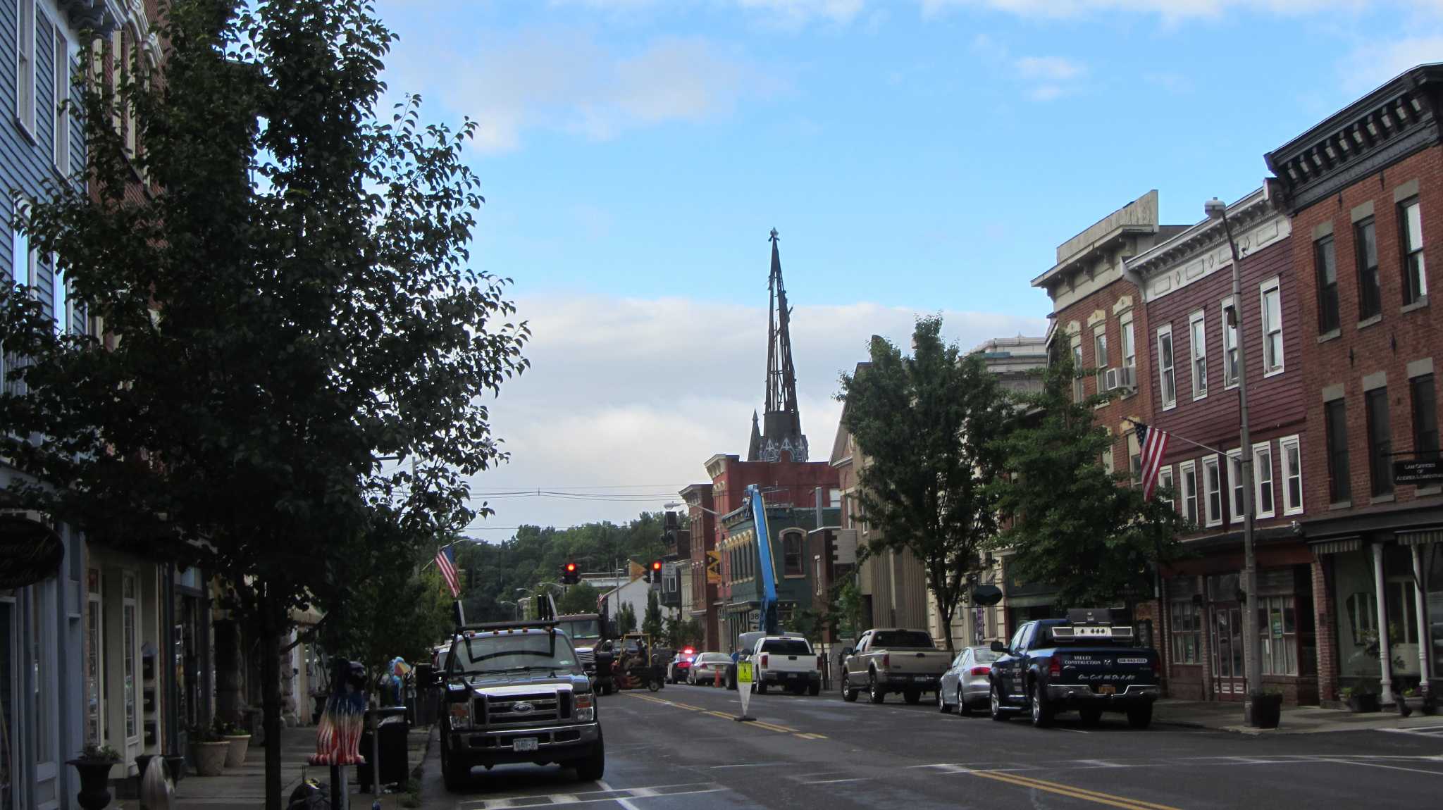 Village of Catskill says yes to pot lounges while town says no - Vimarsana News