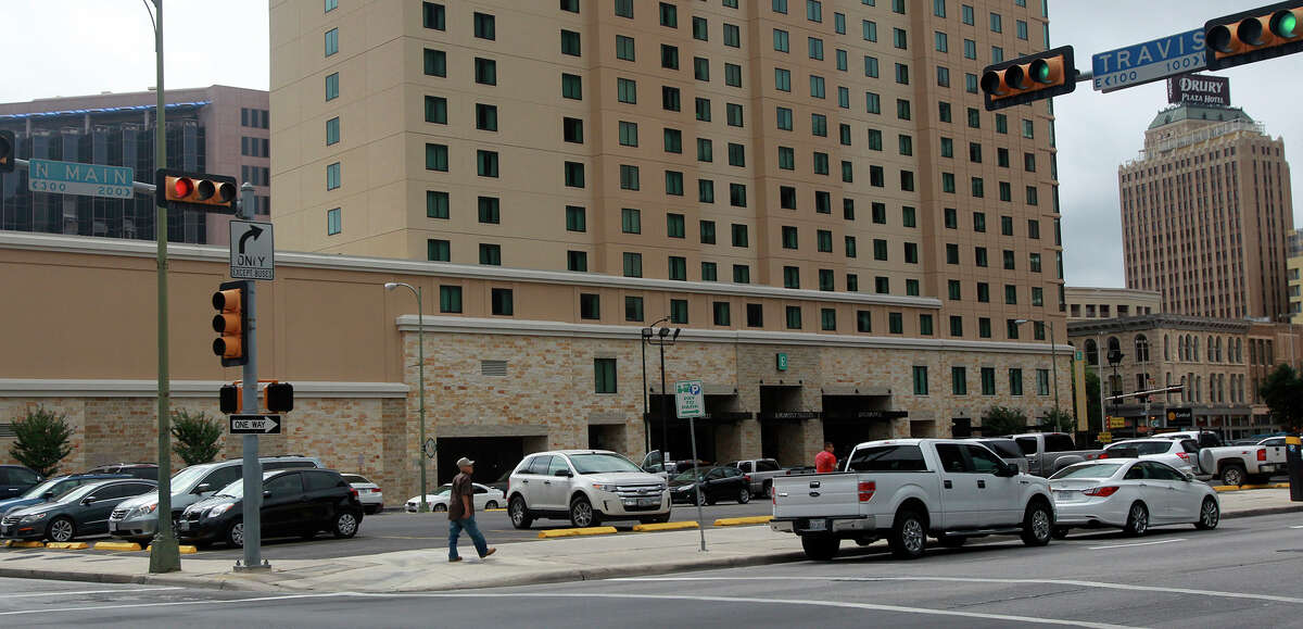 Complex deal would result in new downtown skyscraper