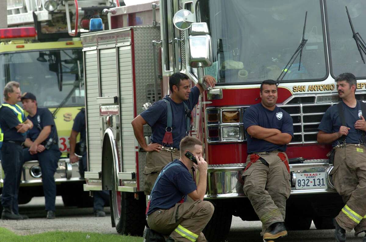 Ten years ago Chlorine gas from train crash kills 3 near San Antonio