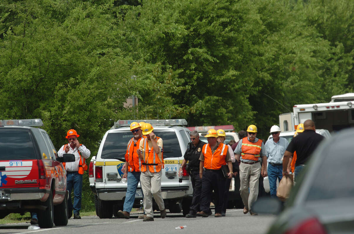 Ten years ago Chlorine gas from train crash kills 3 near San Antonio