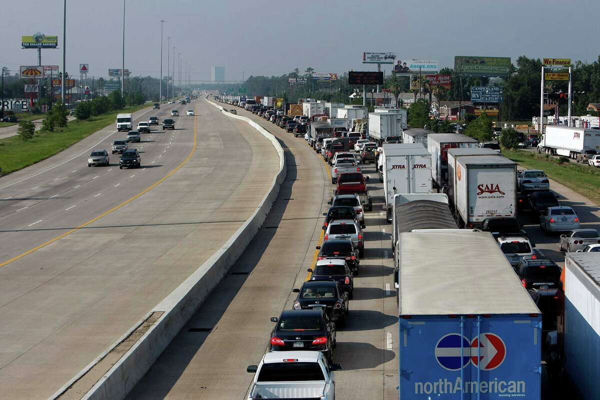 Extension of HOV lane north accelerated