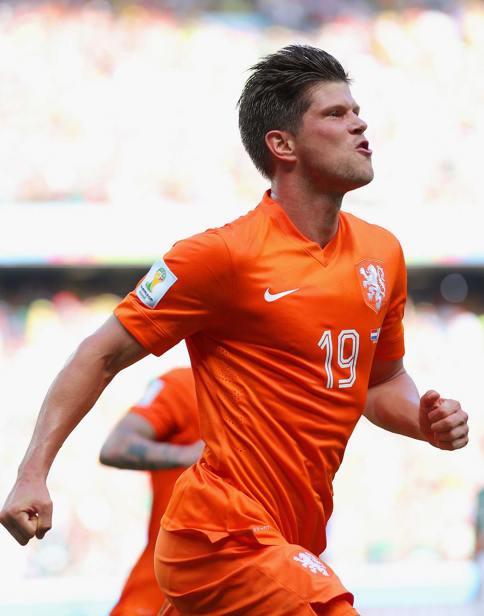 BBC Sport - Klaas Jan Huntelaar scored a penalty in stoppage time as  Netherlands recorded a dramatic victory over Mexico to reach the #WorldCup  quarter-finals. KNVB were a goal down with two