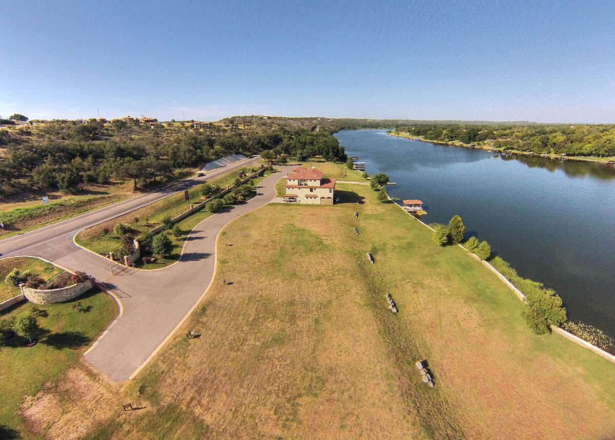 Waterside Lots in Marble Falls, Texas