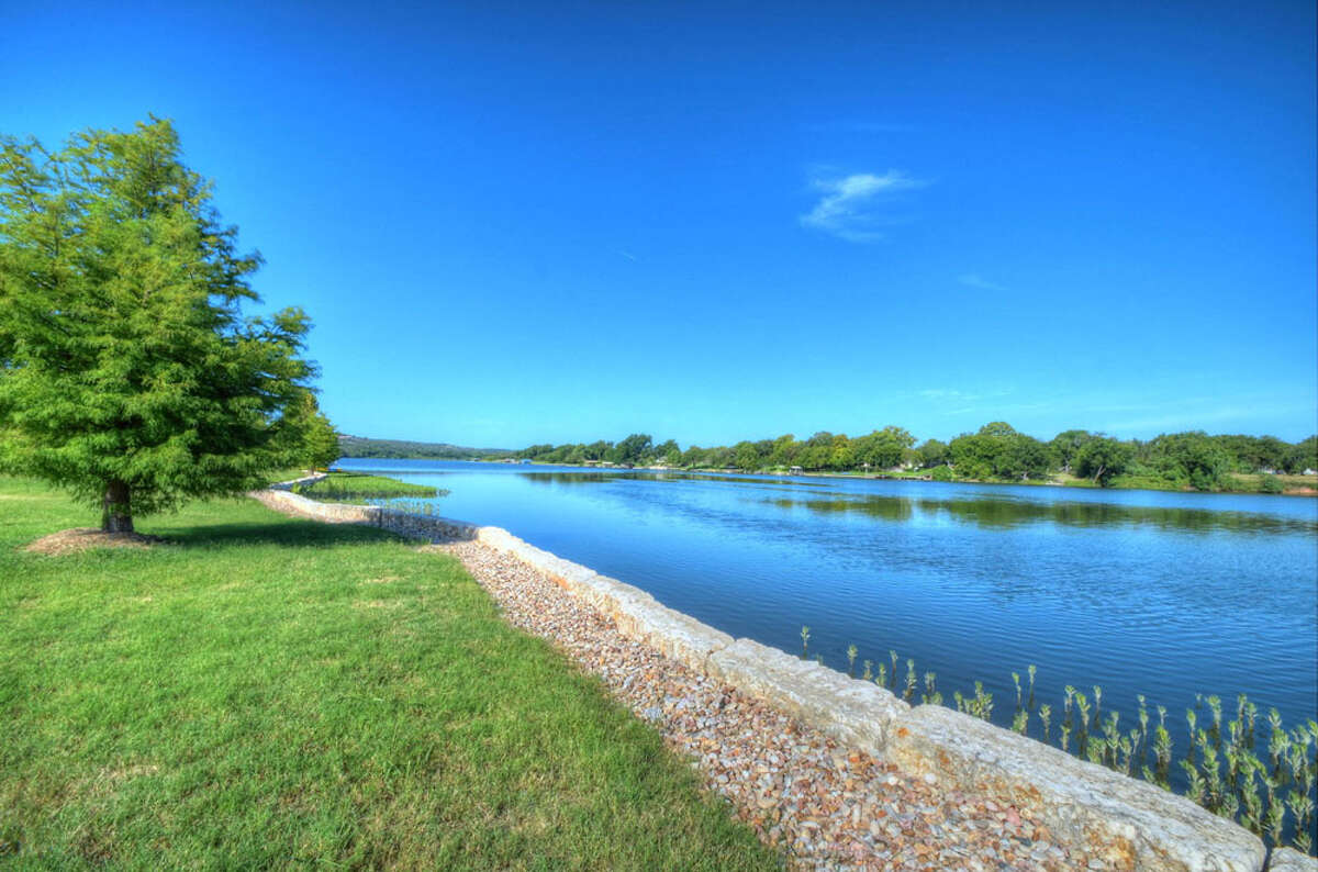 Waterside Lots in Marble Falls, Texas
