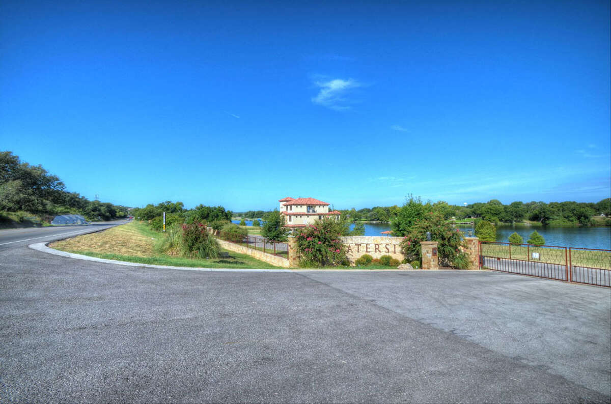 Waterside Lots in Marble Falls, Texas
