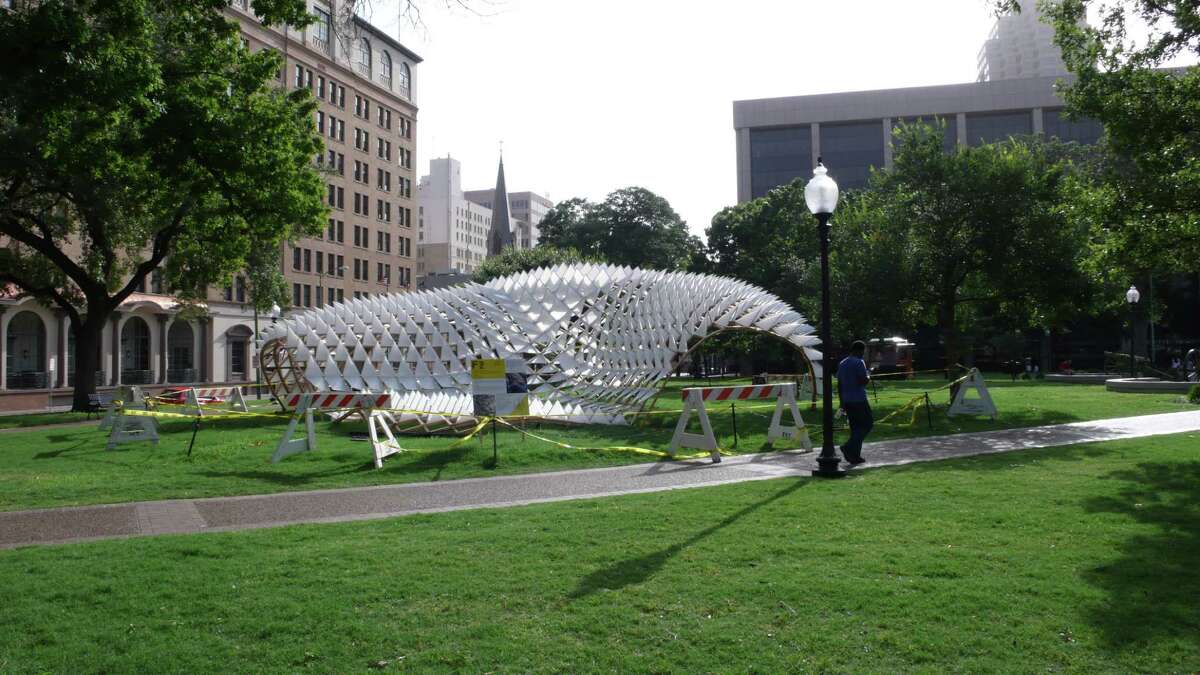 Travis Park student sculpture partially topples