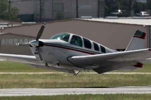 Prop plane makes crash landing at San Antonio International...