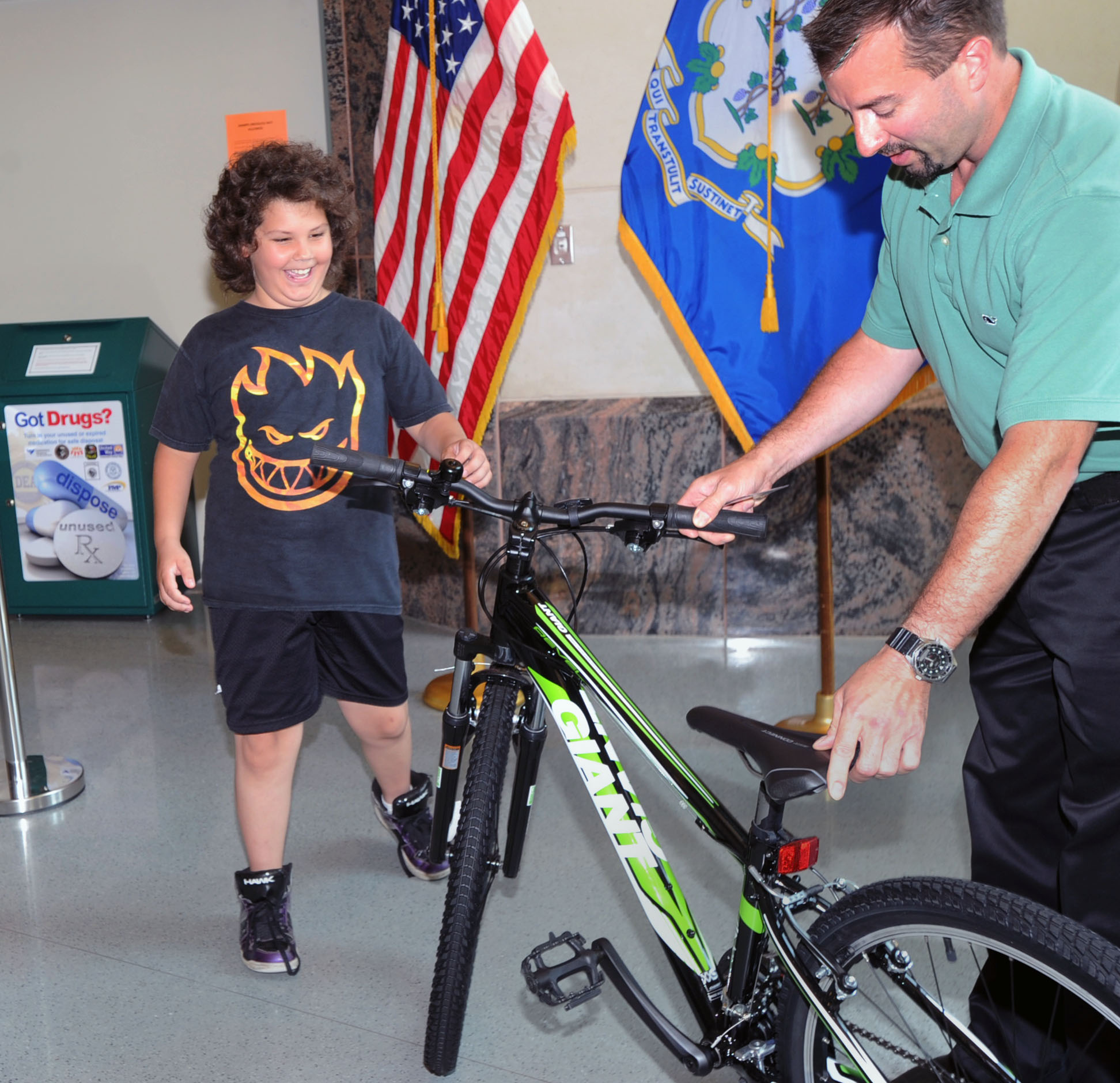 Boy gets help after bike is stolen