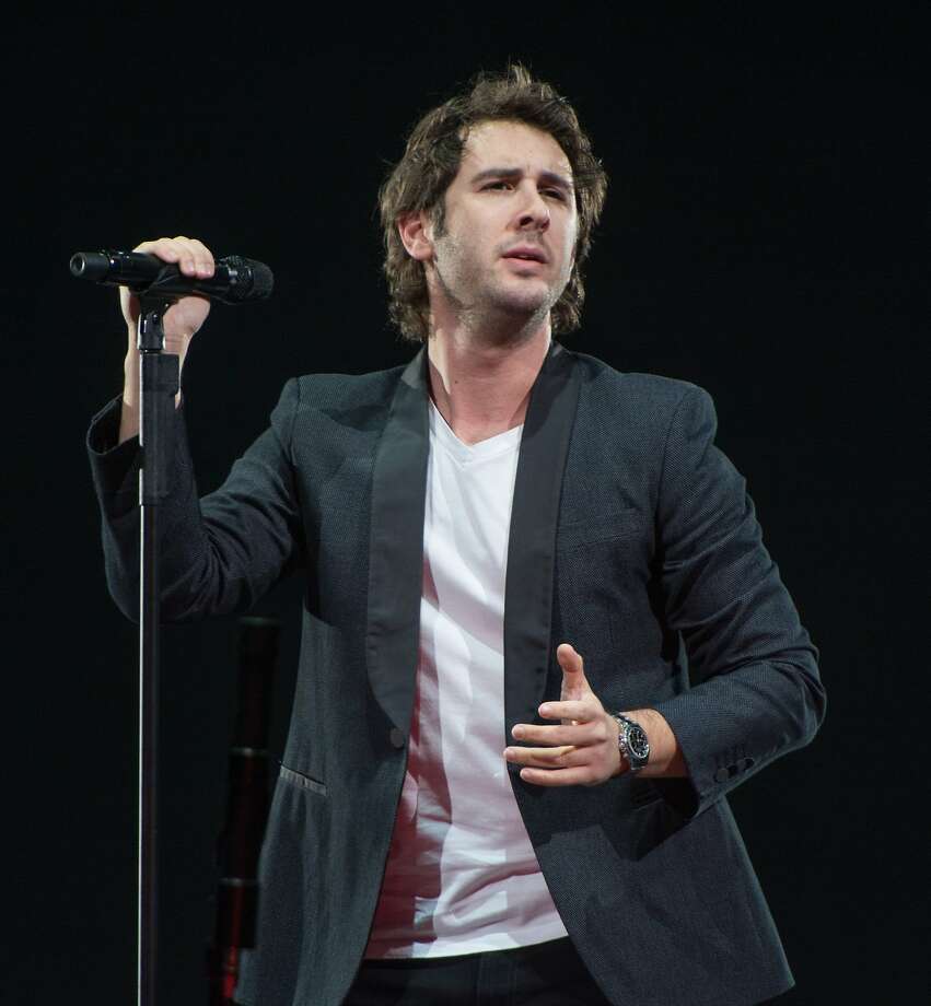 Singer Josh Groban letting his lighter side show - SFGate