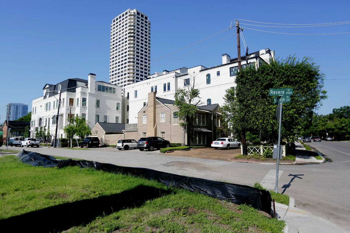 Holdouts a part of Houston's changing cityscape