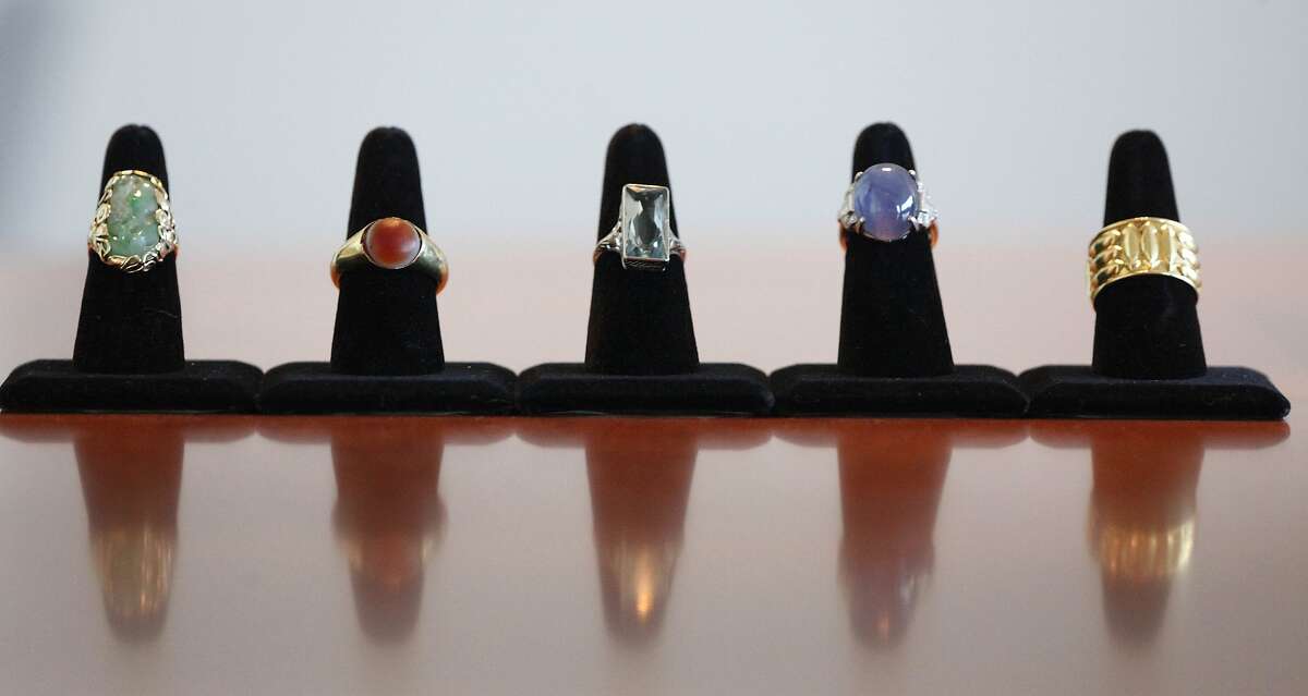 'Antiques Roadshow' jewelry appraiser shares dazzling life