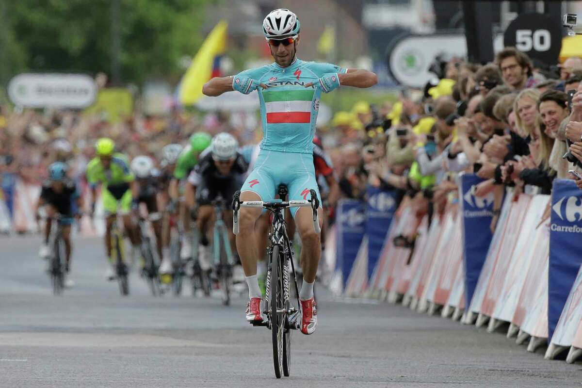 Nibali wins Stage 2 at Tour de France