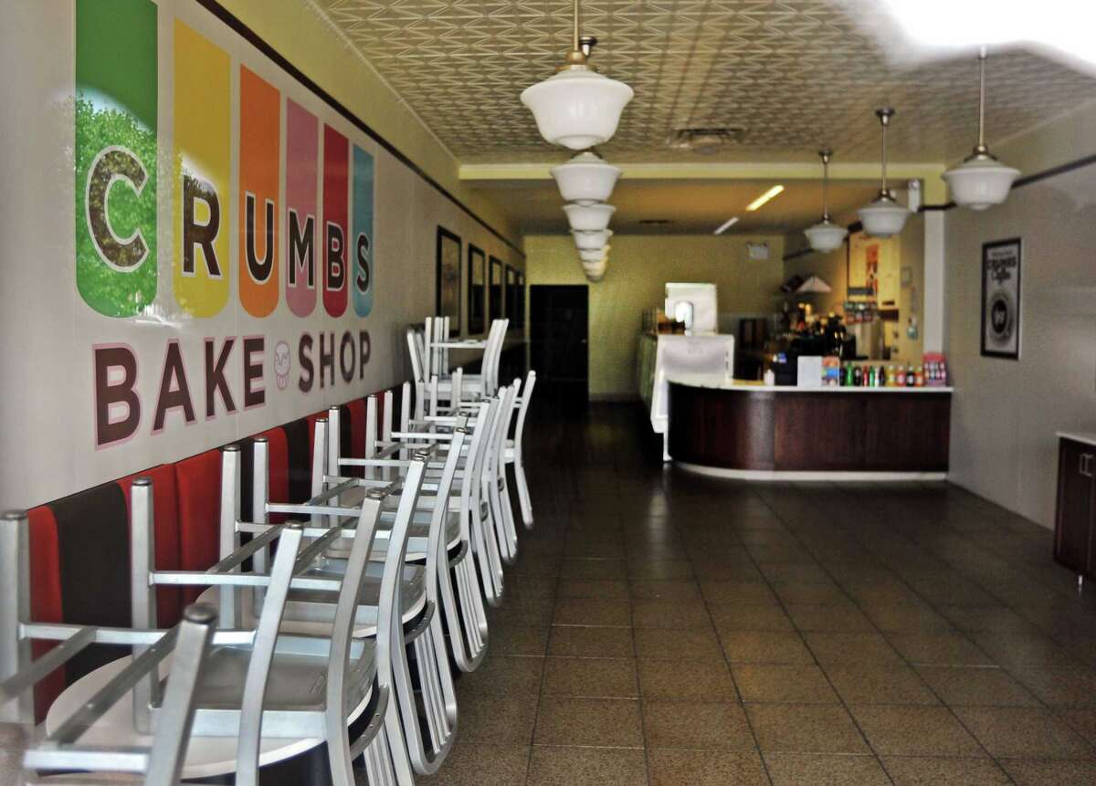 Crumbs bake shops close