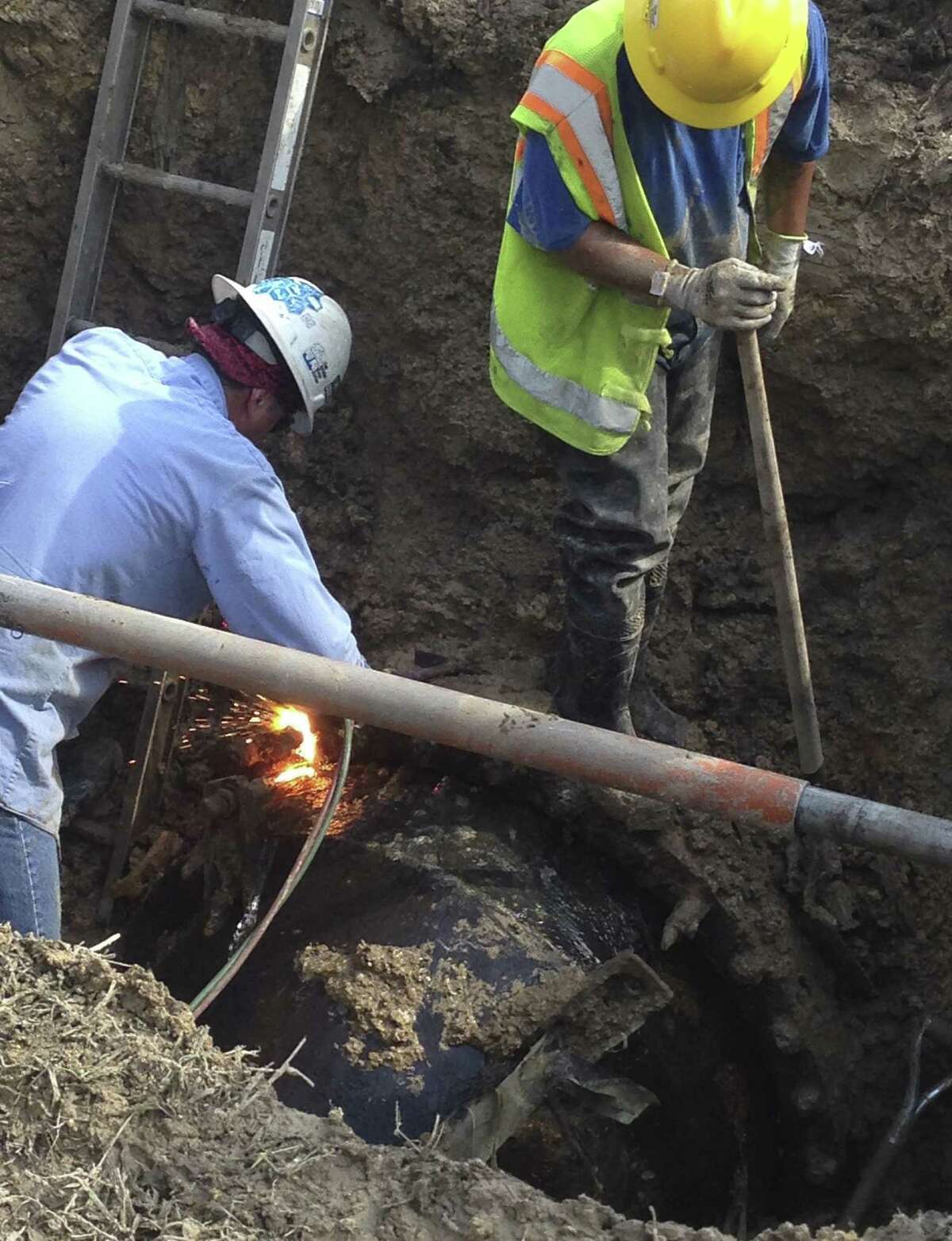 SAWS employees castigated for main break