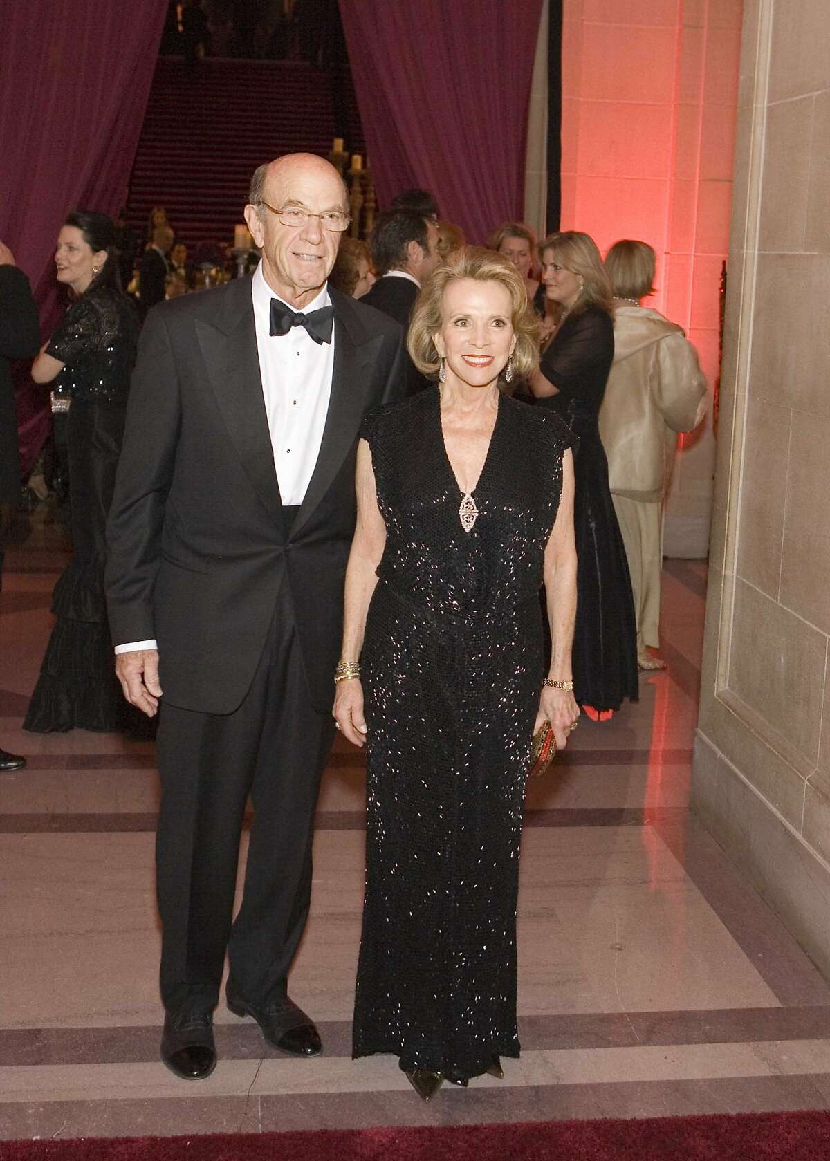 Philanthropist Ann Fisher, SFMOMA supporter, dies at 74