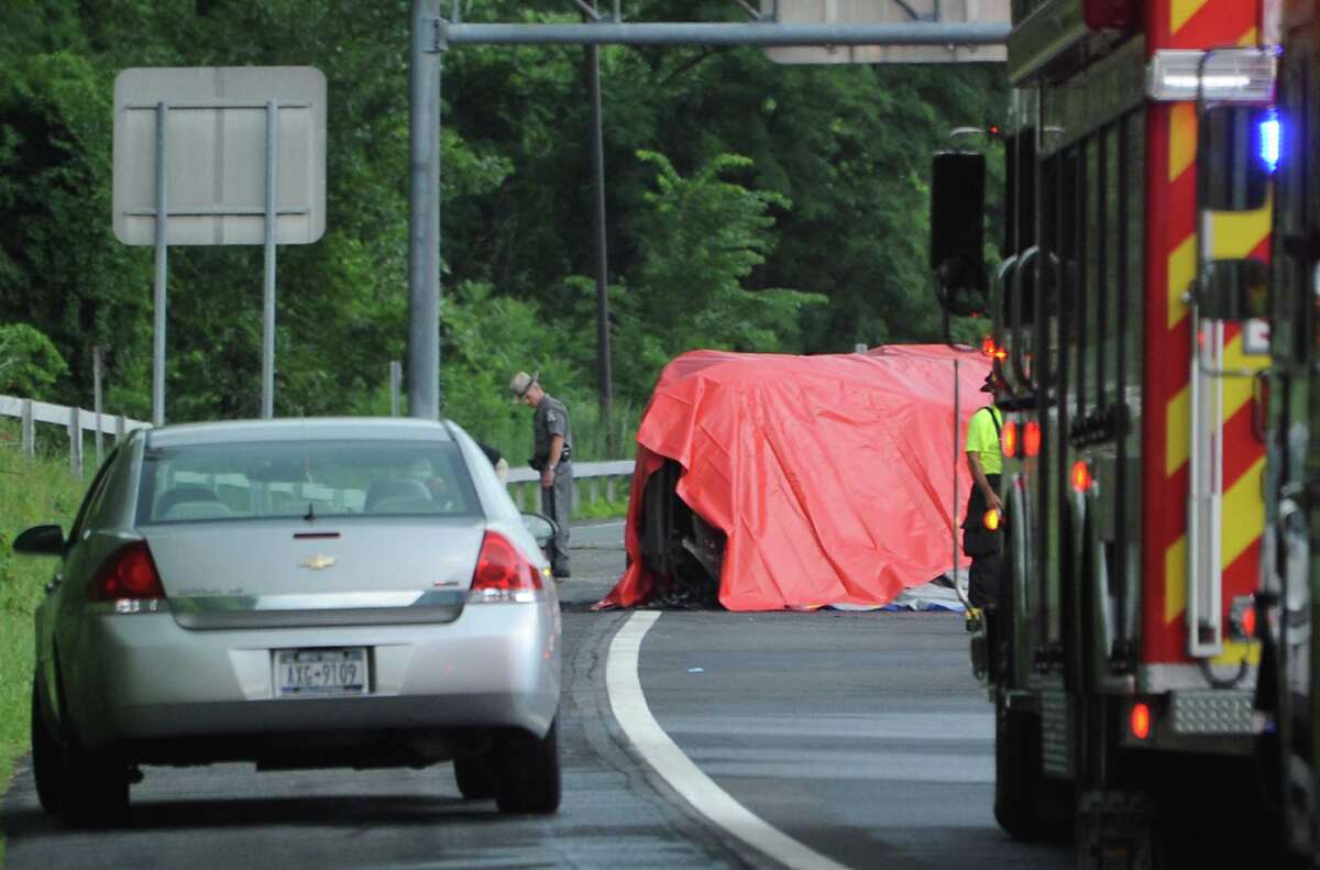 Roads reopen after Guilderland crash