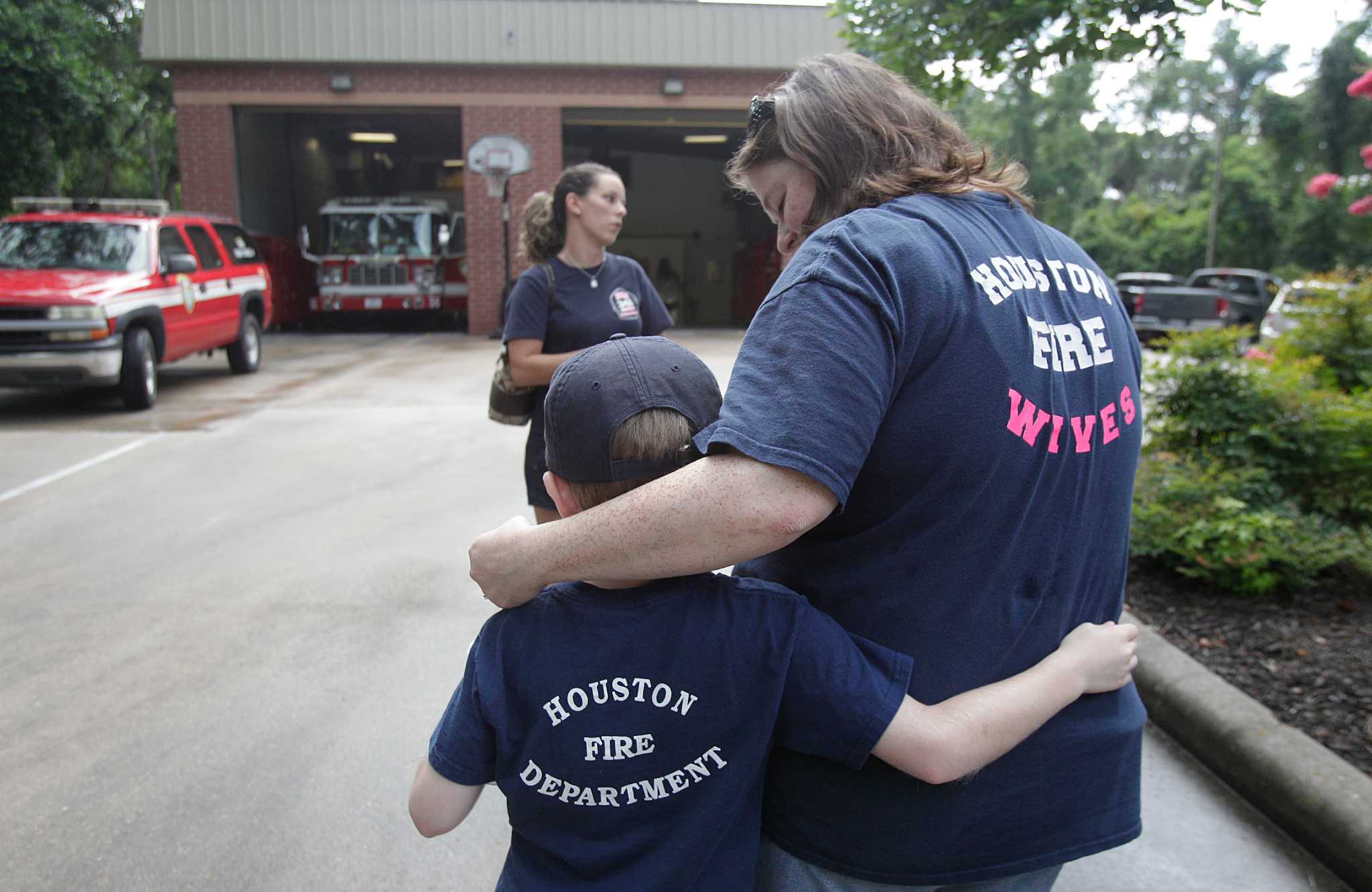 Houston Fire Department | Essential T-Shirt