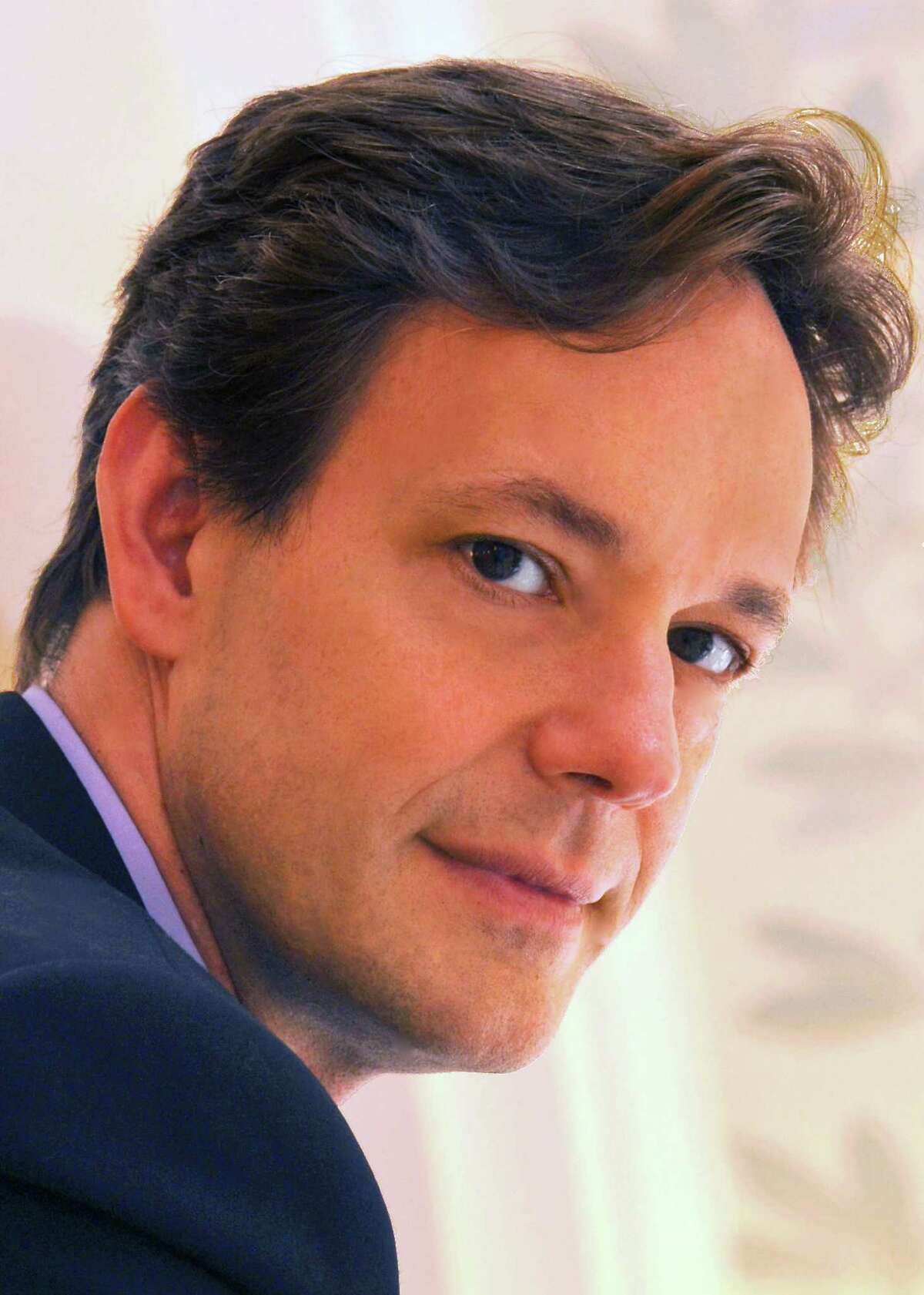 Composer and pianist Jake Heggie