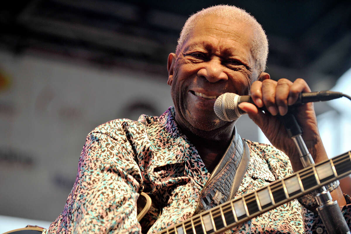 B.B. King talks with members of the audience between songs on stage during Jazz Up July at Columbus Park in Stamford, Conn., on Wednesday, July 16, 2014.