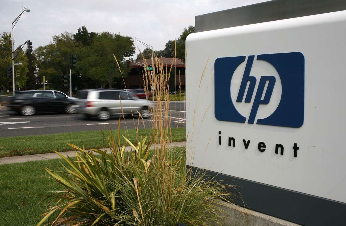 1. Hewlett-Packard: 29,000 employees laid off in 2012