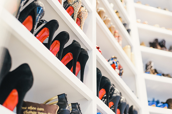 The biggest closet in the world is up for sale! Take a peek before