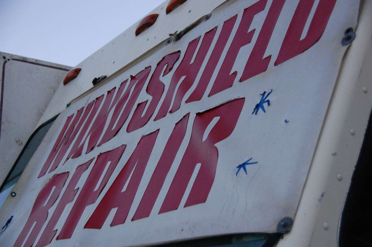 Sign language Rock Chip Repair